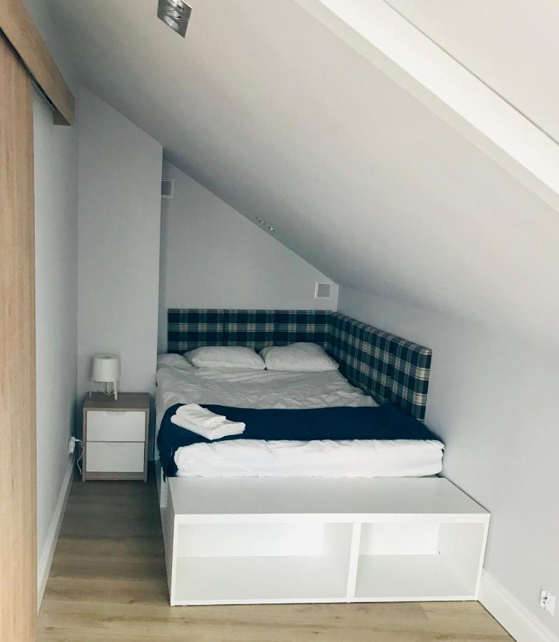 Apartamenty Zastava Wloszczowa Ngoại thất bức ảnh