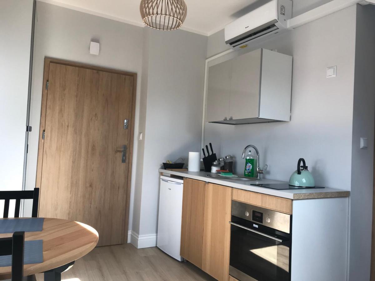 Apartamenty Zastava Wloszczowa Ngoại thất bức ảnh