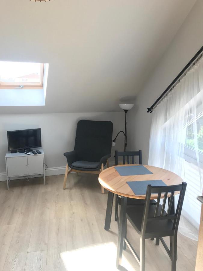 Apartamenty Zastava Wloszczowa Ngoại thất bức ảnh